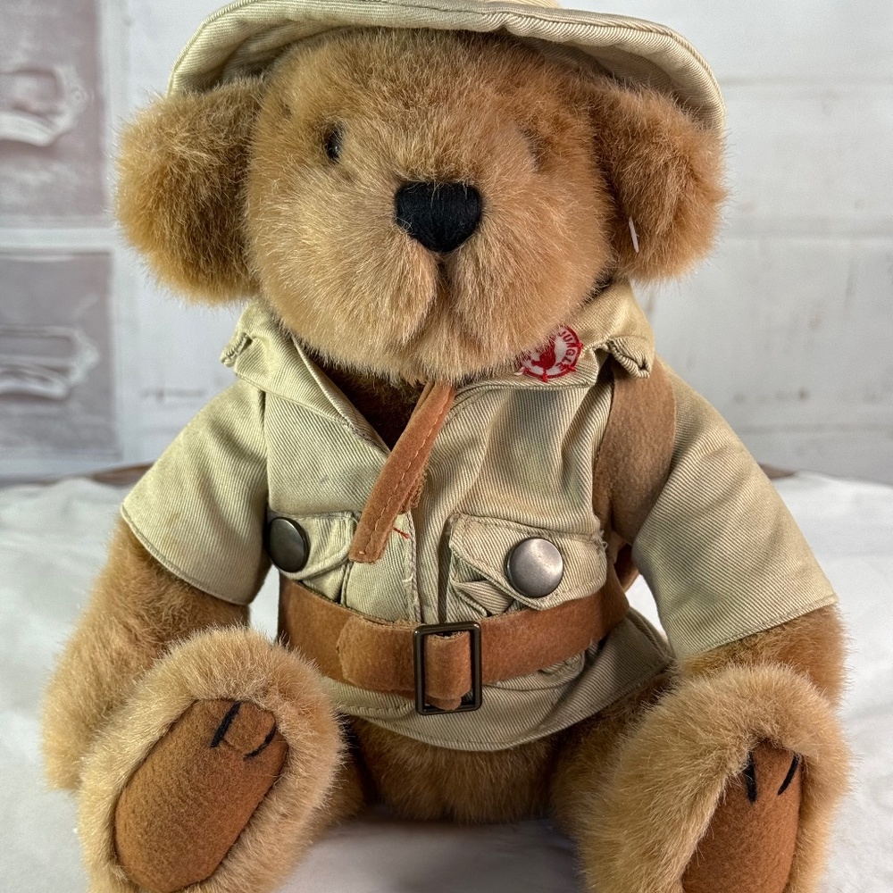 Jungle Joe Safari Friends “Safari Joe” Talking Bear Stuffed Animal Plush 10” Toy